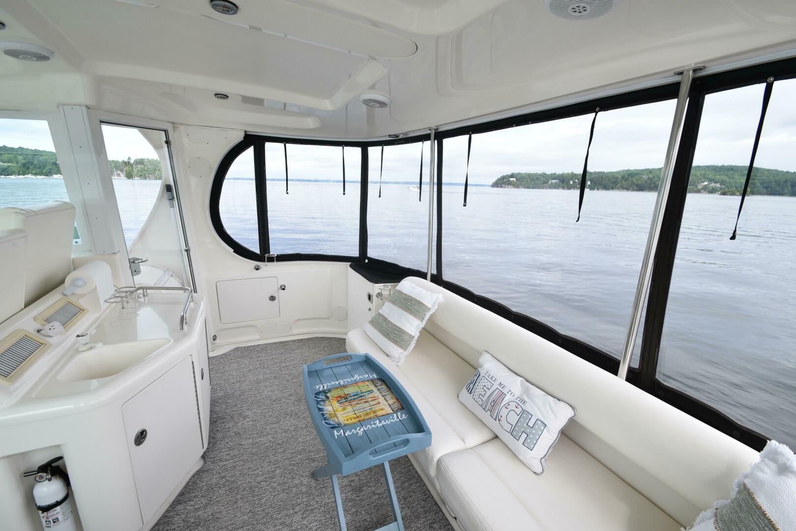 Slide: The Image of Sea Ray 390 Motor Yacht 2003 - 4505792