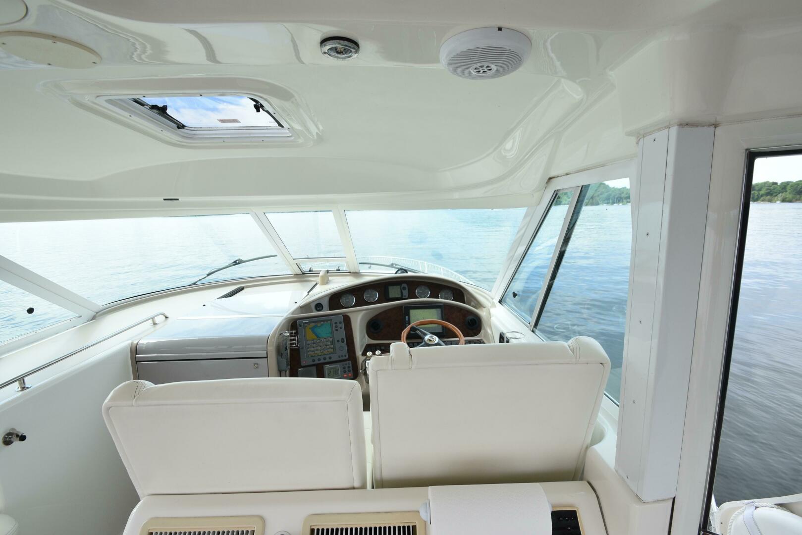 Slide: The Image of Sea Ray 390 Motor Yacht 2003 - 4505794