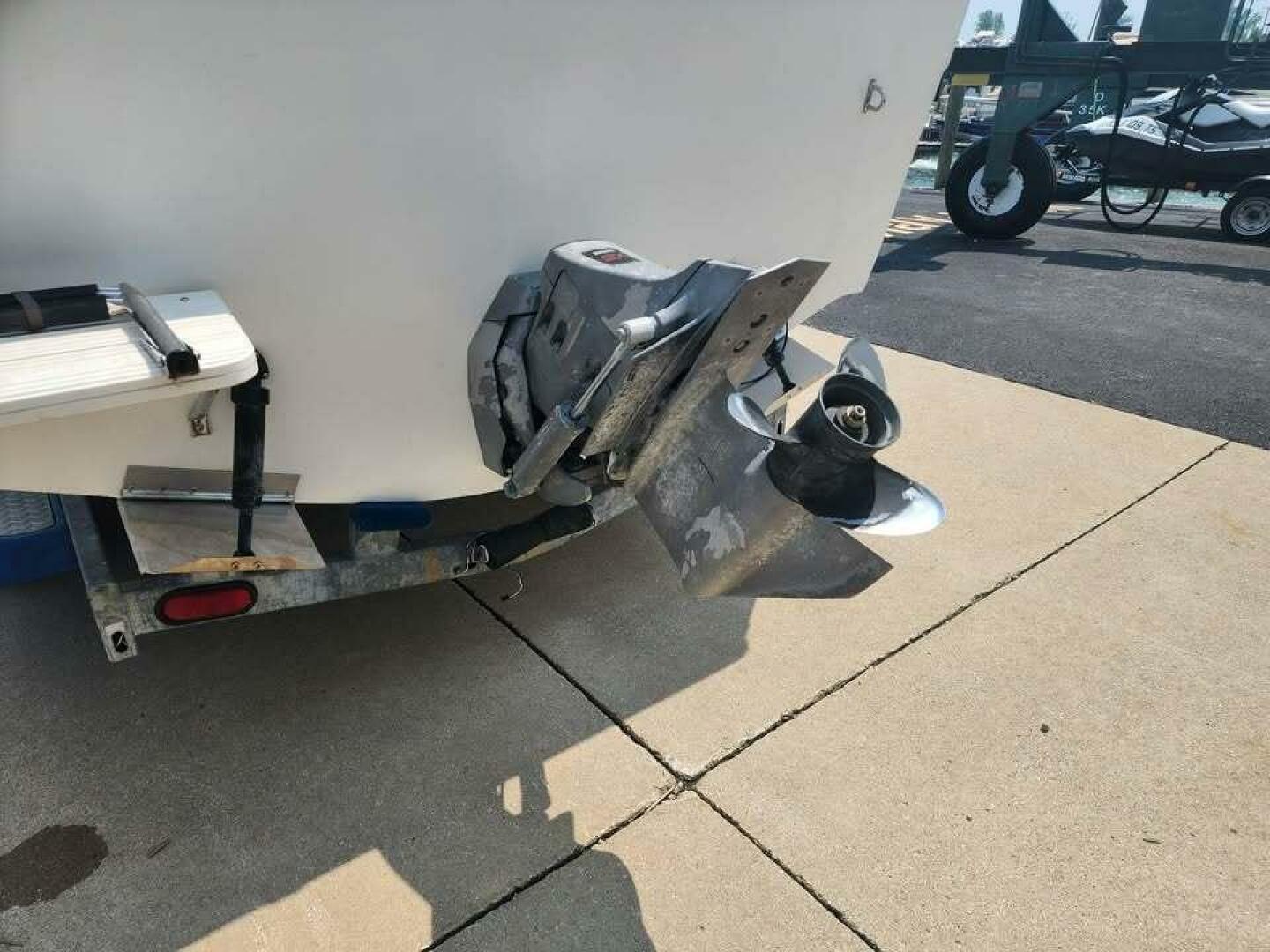 Slide: The Image of Seaswirl Striper Striper 2600 WA 2000 - 5121847