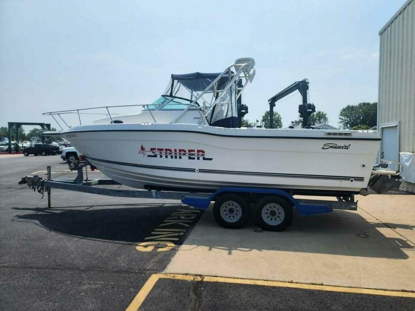 Slide: The Image of Seaswirl Striper Striper 2600 WA 2000 - 5121850