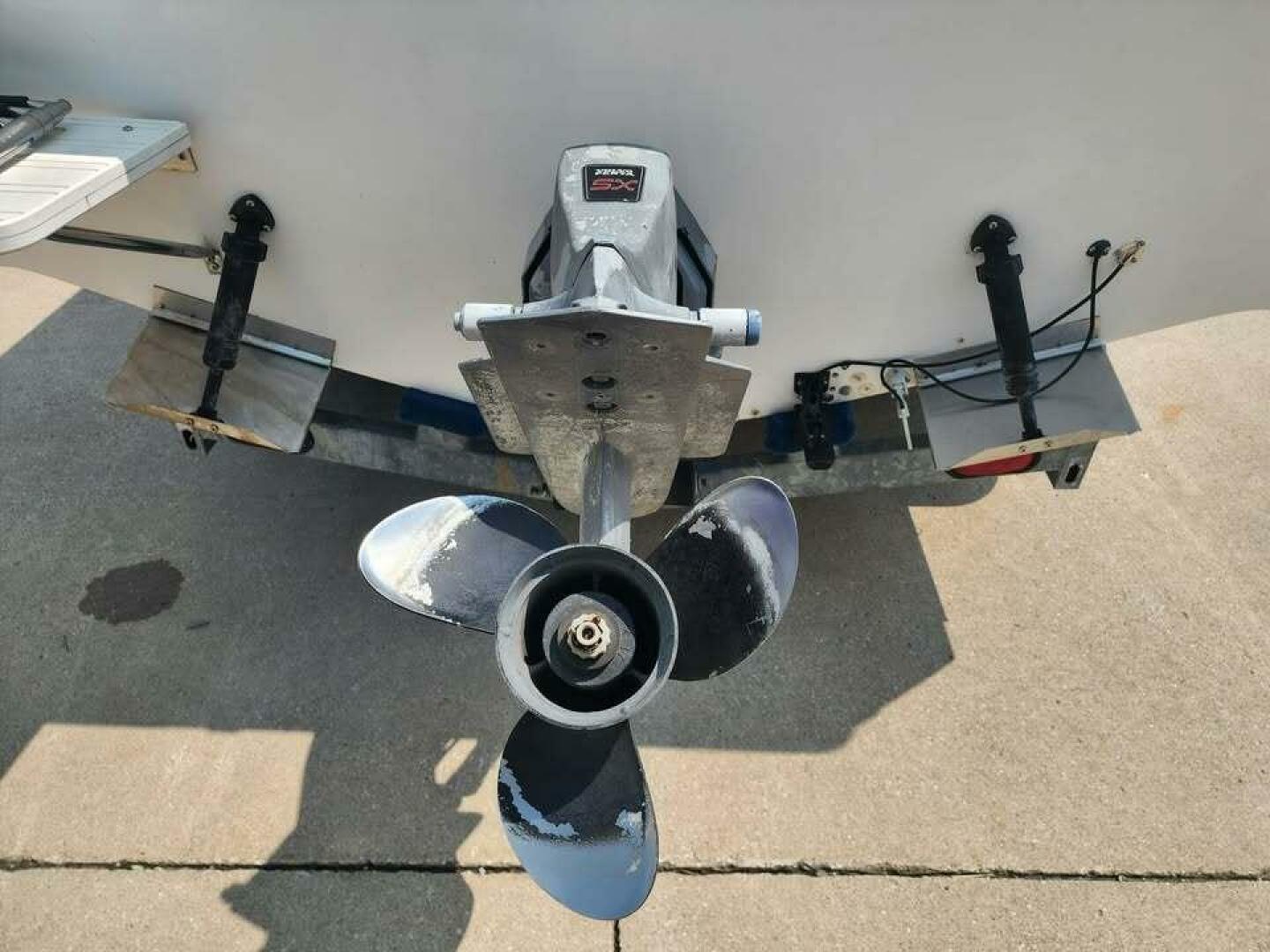 Slide: The Image of Seaswirl Striper Striper 2600 WA 2000 - 5121861