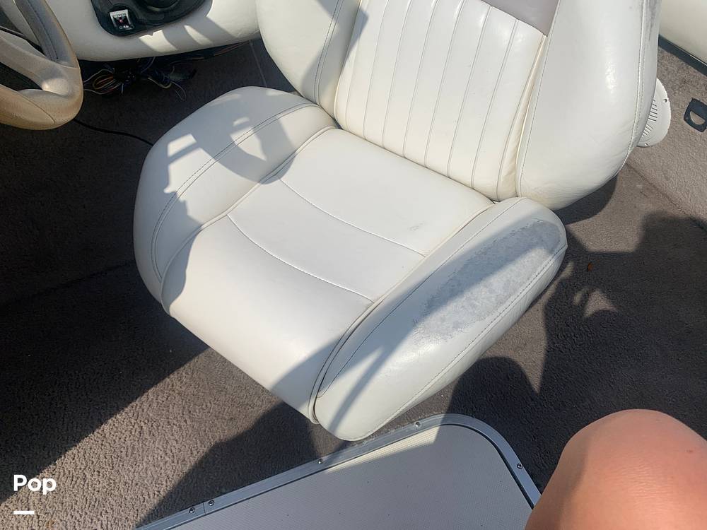 Slide: The Image of Captain's Chair - 10200102
