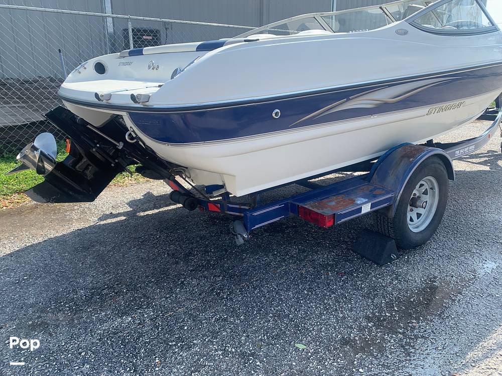 Slide: The Image of Trailer Not Included - 10200274