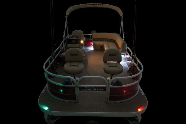 Slide: The Image of Manufacturer Provided Image: Sun Tracker Bass Buggy 16 XL Select - 13