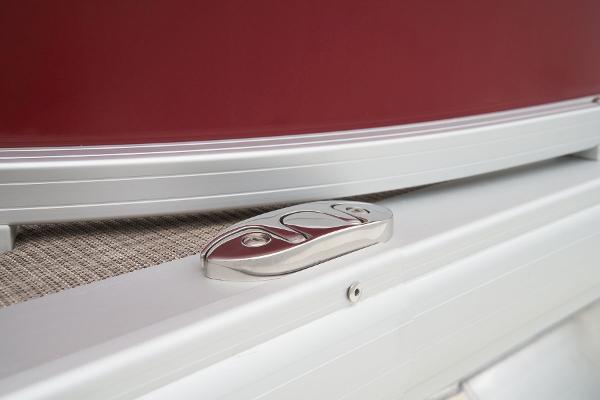 Slide: The Image of Manufacturer Provided Image: Sun Tracker Bass Buggy 16 XL Select - 21