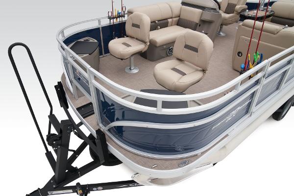 Slide: The Image of Sun Tracker Fishin' Barge 20 DLX - 13