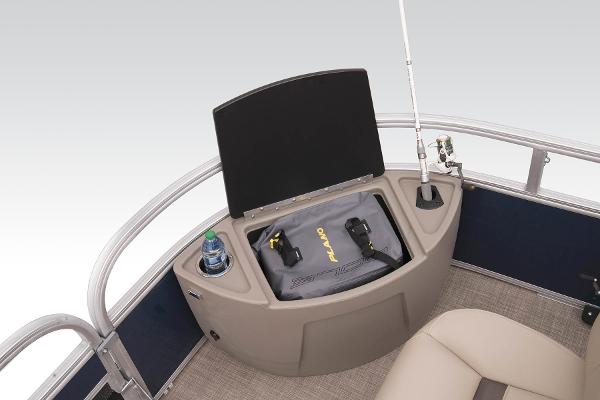 Slide: The Image of Sun Tracker Fishin' Barge 22 DLX 2023 - 17
