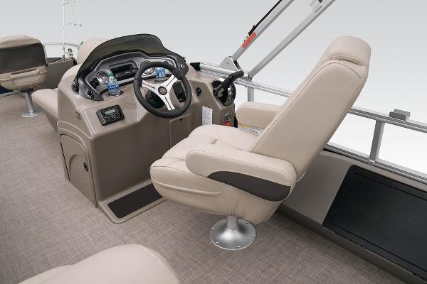 Slide: The Image of Sun Tracker Fishin' Barge 22 DLX 2023 - 25