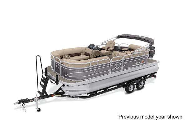 Slide: The Image of Sun Tracker Party Barge 20 DLX 2022 - 1