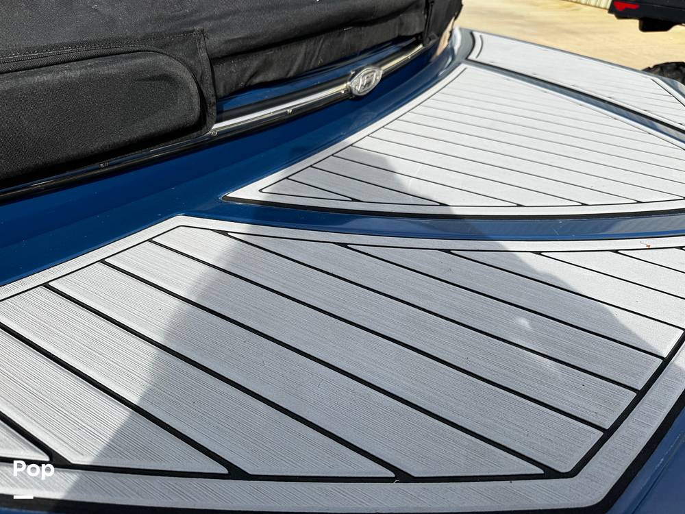 Slide: The Image of Super Air Nautique 210 2016 - 14993461
