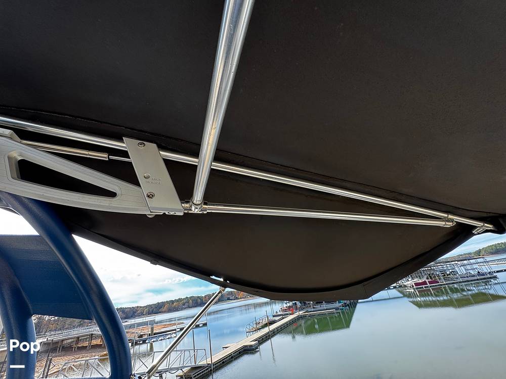 Slide: The Image of Super Air Nautique 210 2016 - 14995483