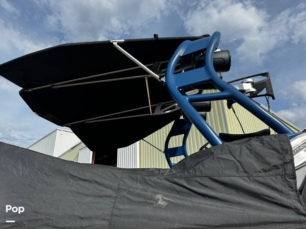 Slide: The Image of Super Air Nautique 210 2016 - 14996813