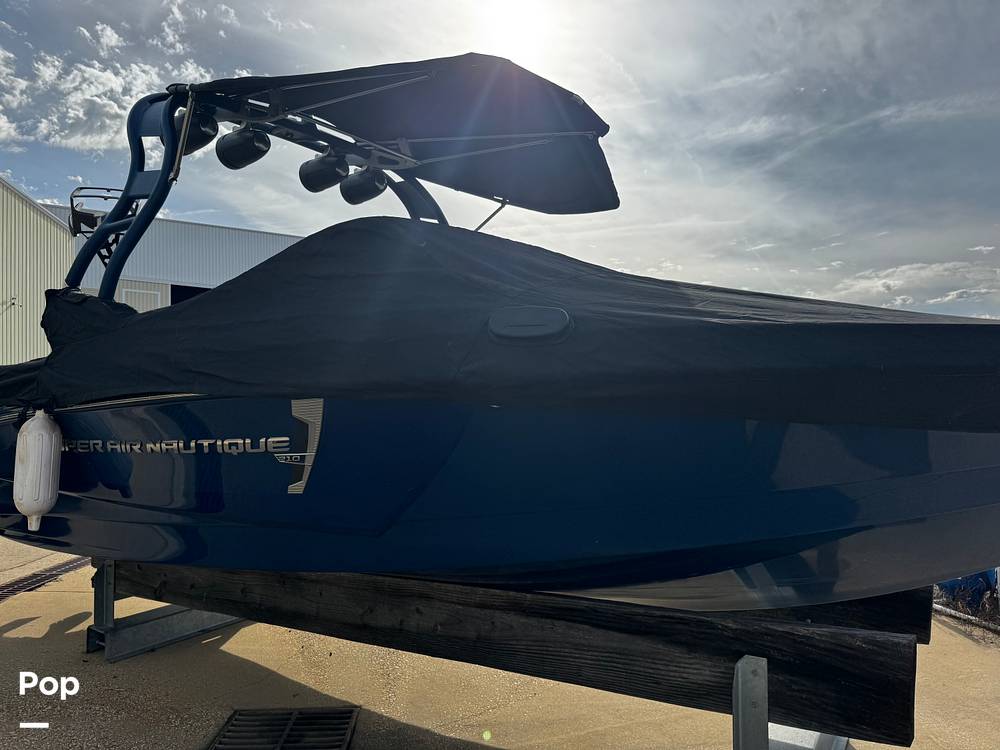 Slide: The Image of Super Air Nautique 210 2016 - 14996818