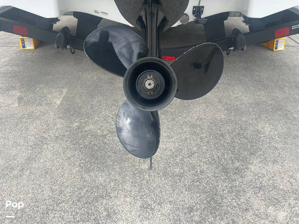 Slide: The Image of Tahoe 450 TF 2021 - 15294576