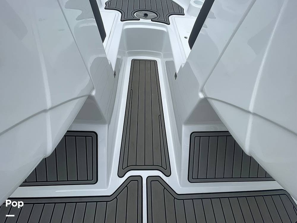 Slide: The Image of Tahoe 450 TF 2021 - 15294612