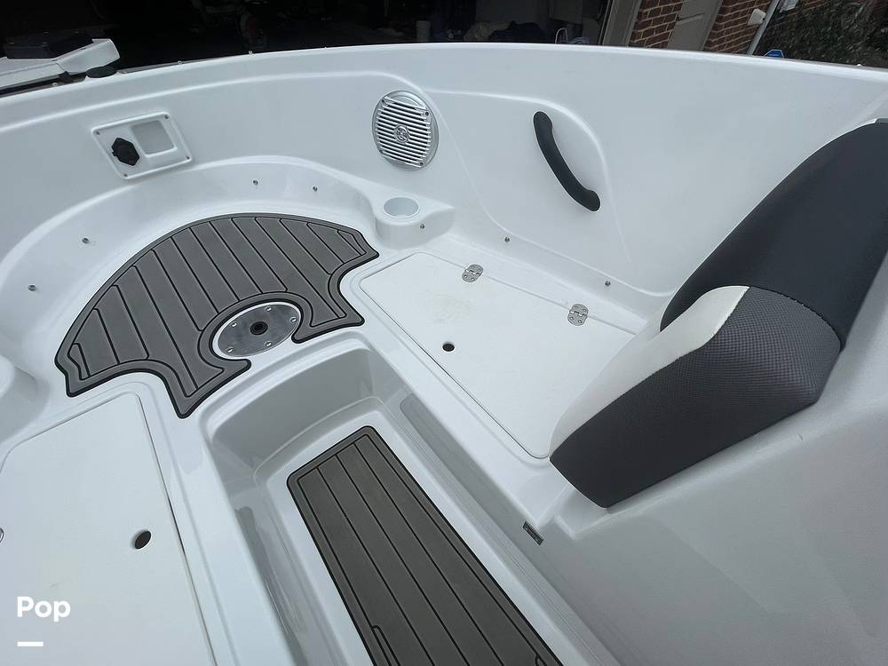 Slide: The Image of Tahoe 450 TF 2021 - 15294613
