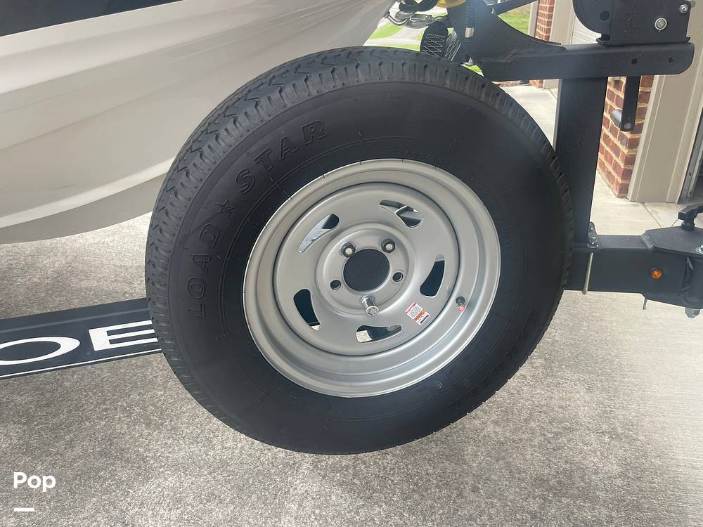 Slide: The Image of Tahoe 450 TF 2021 - 15294637
