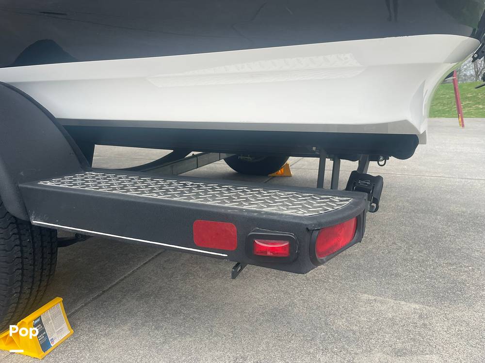 Slide: The Image of Tahoe 450 TF 2021 - 15294652