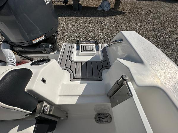 Slide: The Image of Tidewater 210 CC Adventure 2025 - 51