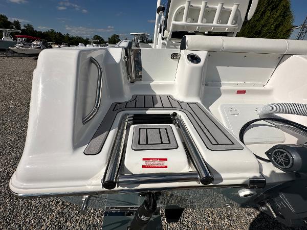Slide: The Image of Tidewater 210 CC Adventure 2025 - 66