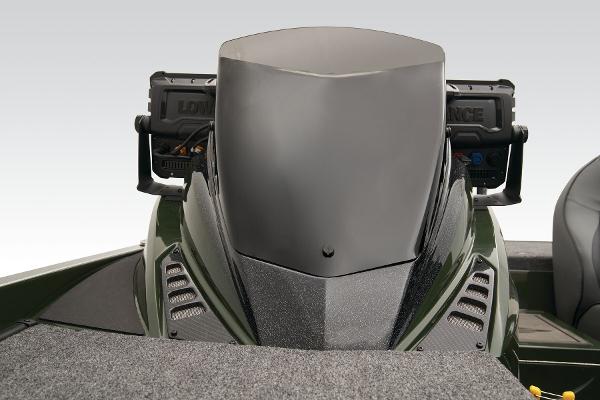 Slide: The Image of Triton 20XP Patriot 2025 - 39