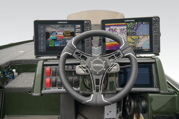 Slide: The Image of Triton 20XP Patriot 2025 - 48