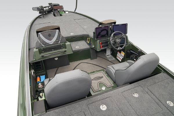 Slide: The Image of Triton 20XP Patriot 2025 - 68