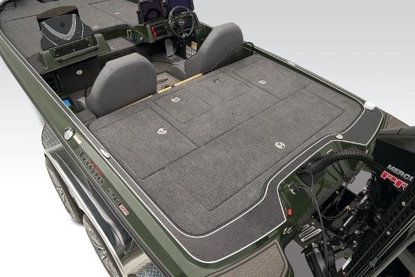 Slide: The Image of Triton 20XP Patriot 2025 - 71