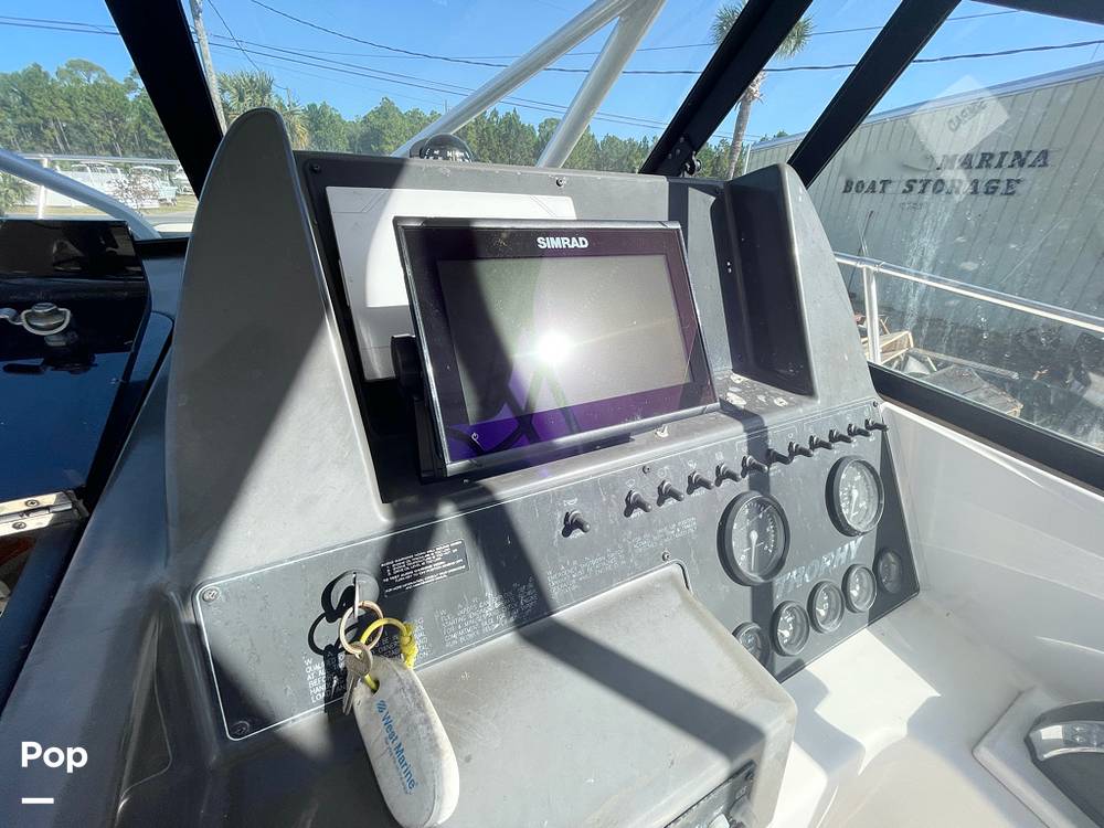 Slide: The Image of GPS / Fishfinder - 13354458