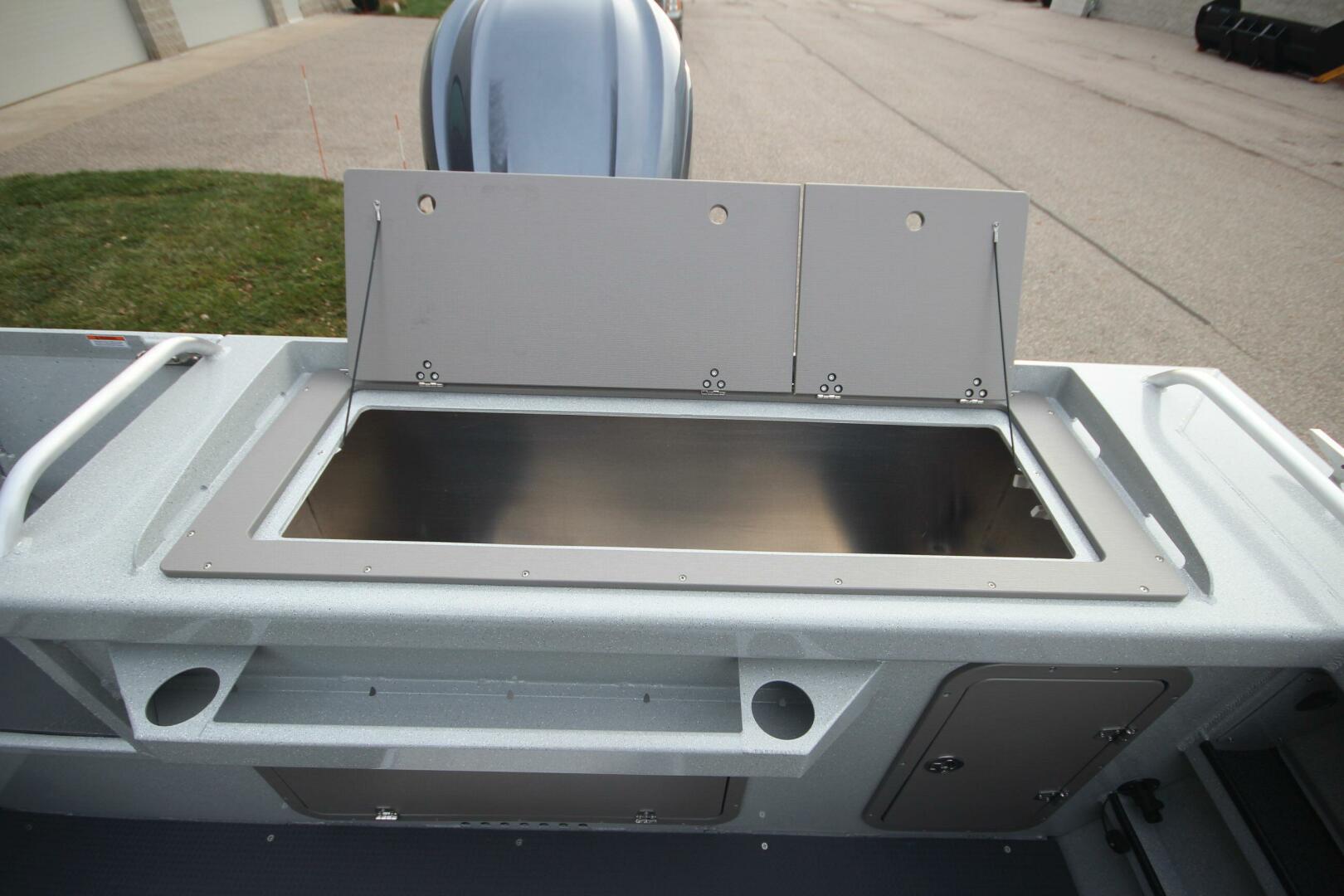 Slide: The Image of Weldcraft 240 Maverick DV 2025 - 5165890