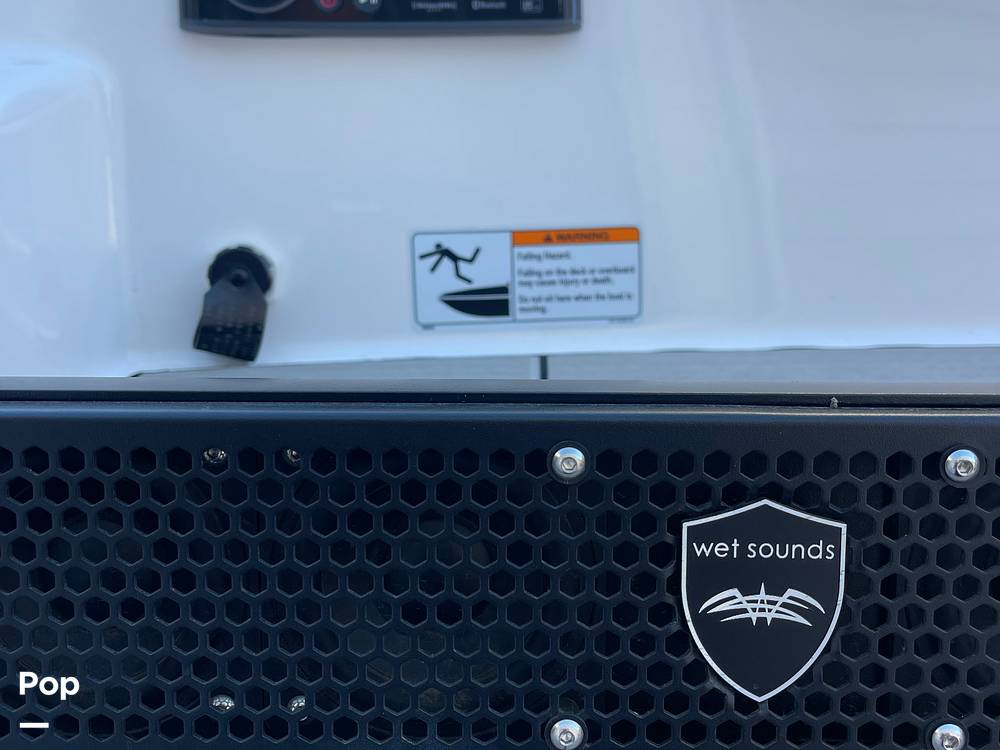 Slide: The Image of Yamaha 212x 2020 - 14157009